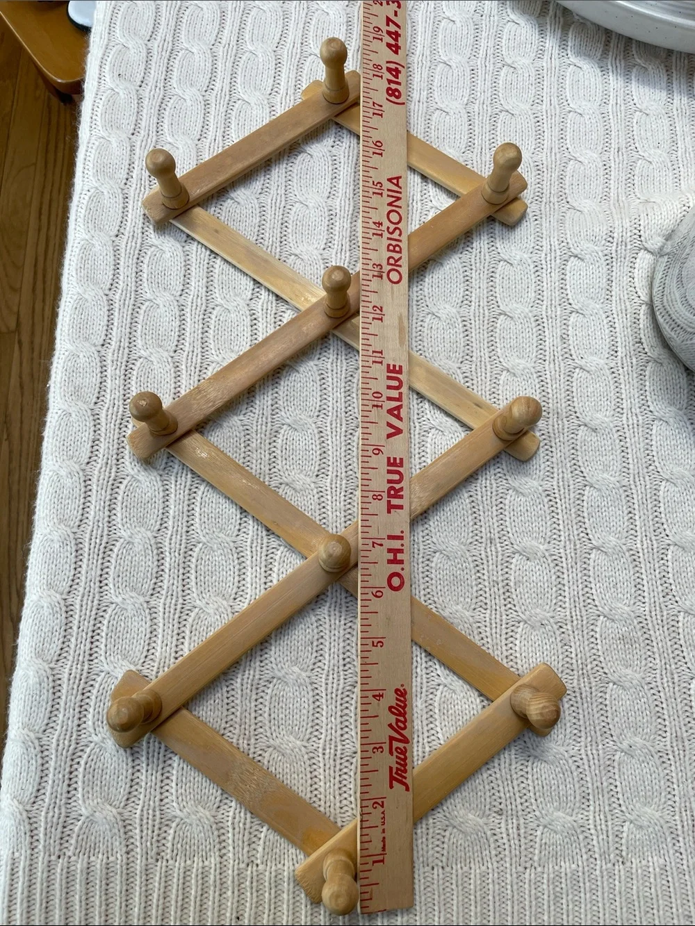 Natural Wood Accordion 10 Peg Rack Wall Hanger